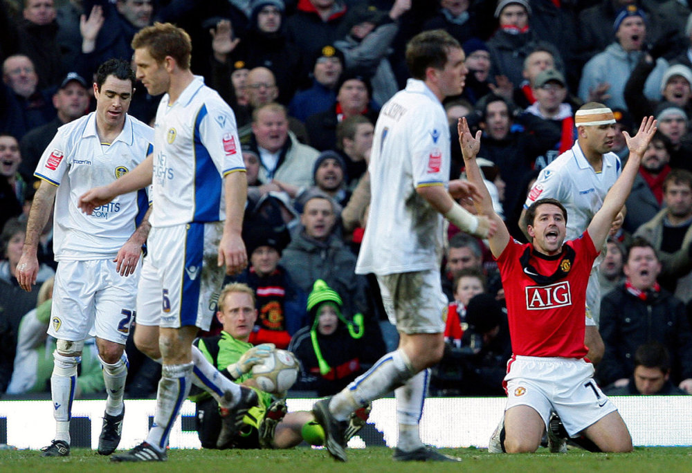  曼联防线屡现漏洞，主场不敌纽卡斯尔联